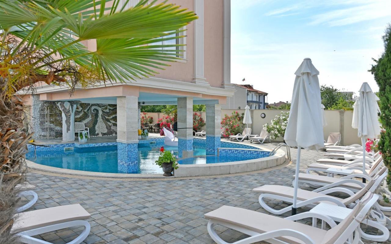 Sirena Palace Family Hotel Obzor Kültér fotó