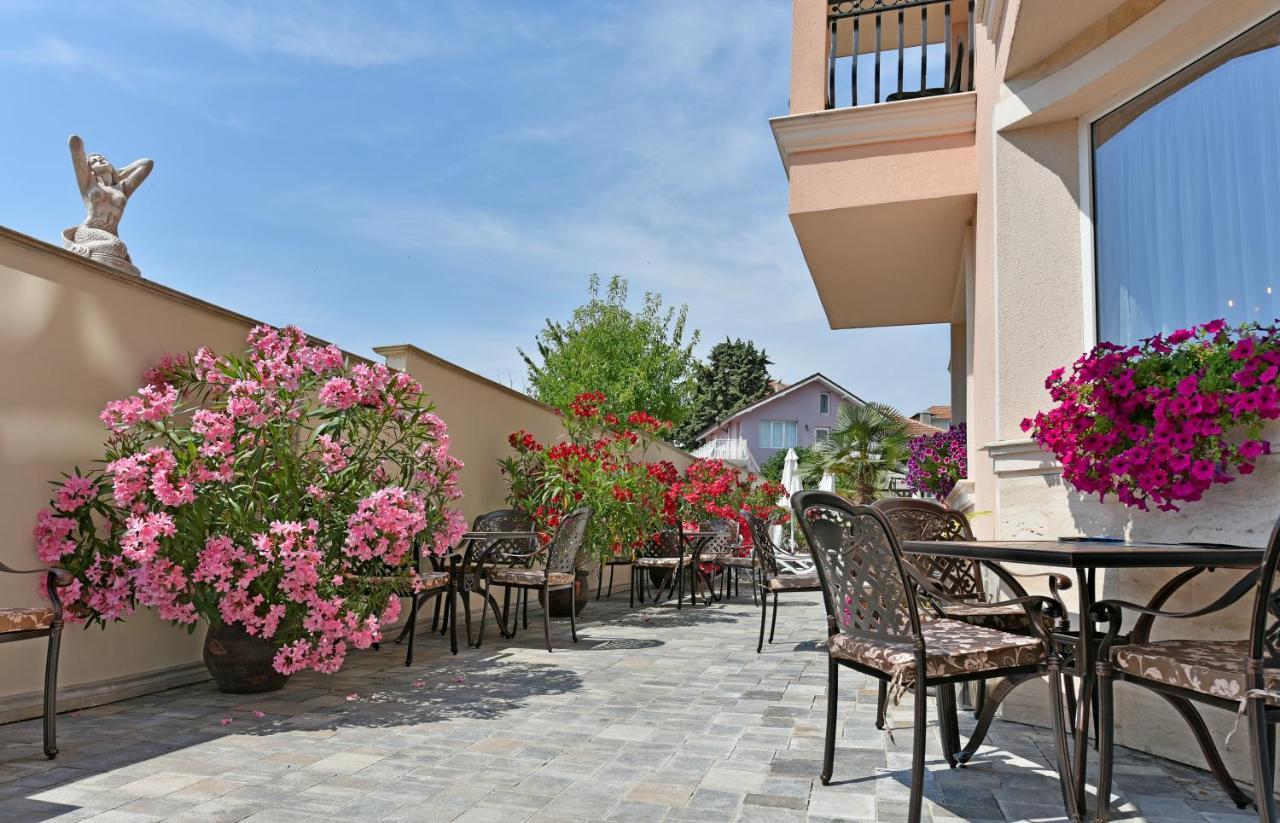 Sirena Palace Family Hotel Obzor Kültér fotó