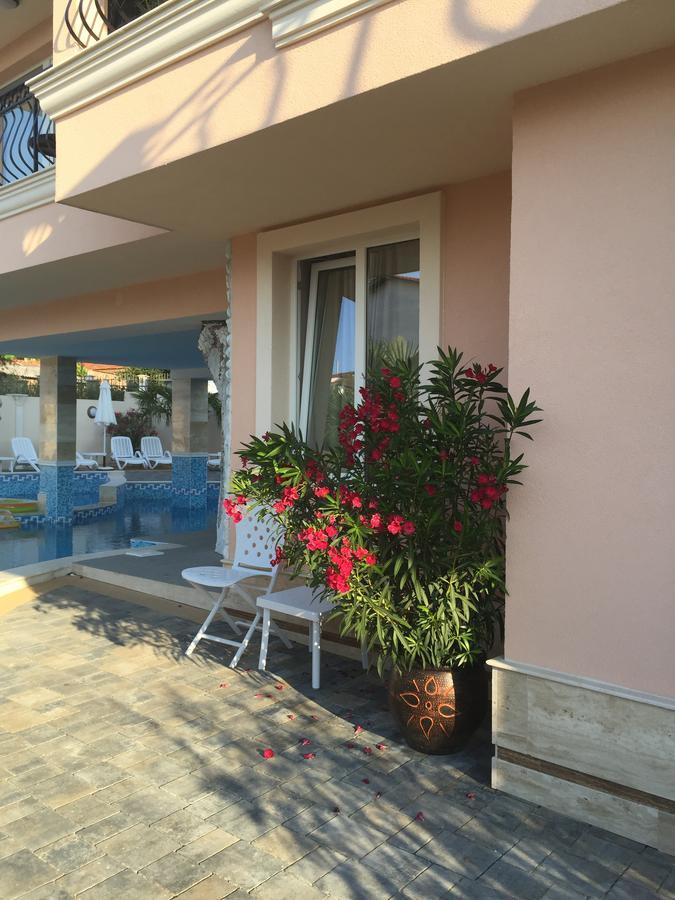 Sirena Palace Family Hotel Obzor Kültér fotó